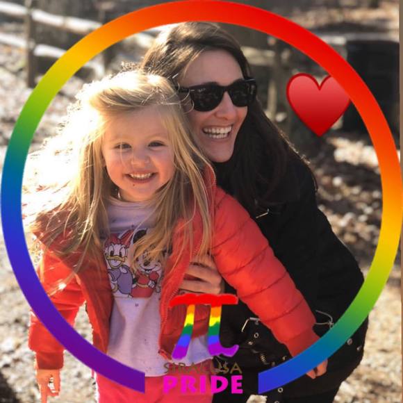 Meet your Posher, Agatha - Picture 1 of 1